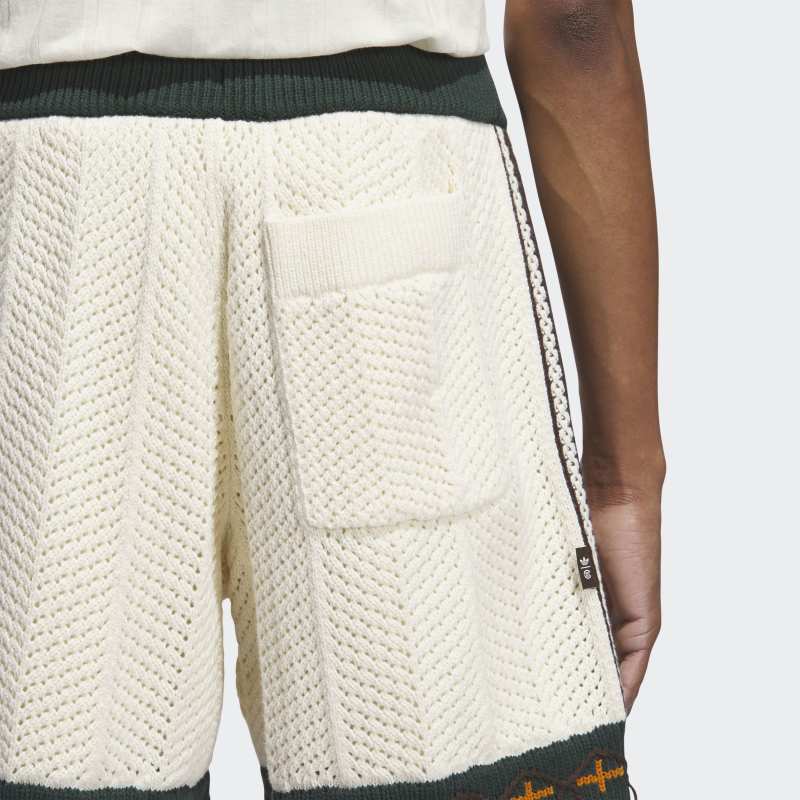 JX6554_8_APPAREL_On-Model_Detail-View-2_grey