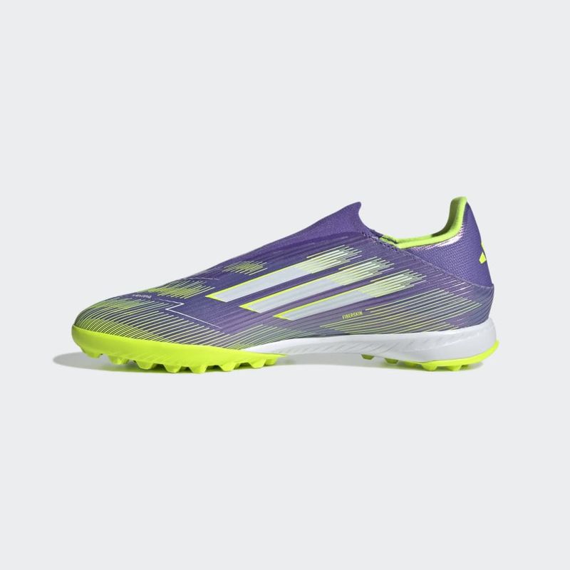 JH7727_4_FOOTWEAR_Photography_Side-Medial-Center-View_grey