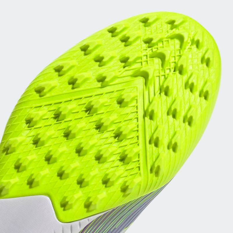 JH7724_8_FOOTWEAR_Photography_Detail-View-2_grey