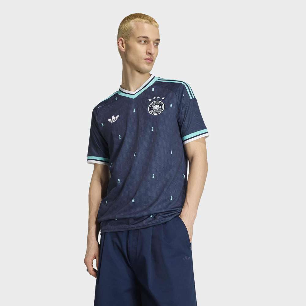 Adidas Panama