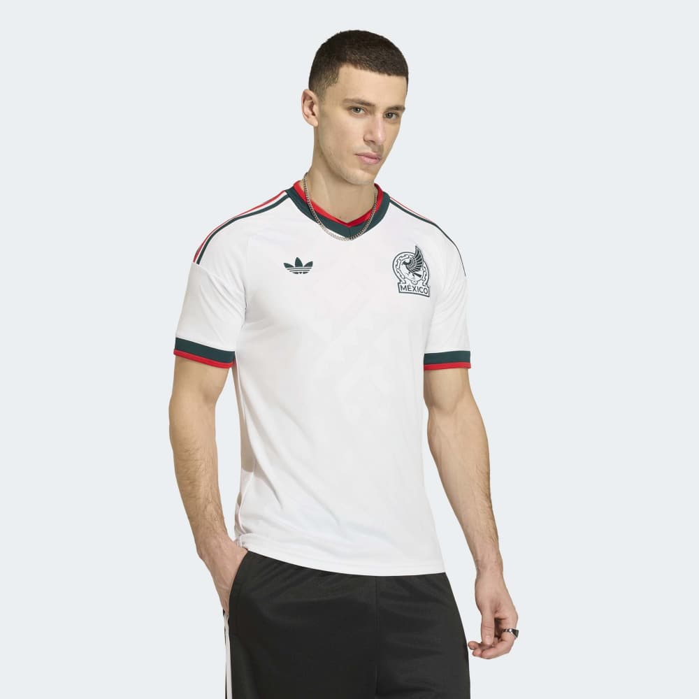JZ0736_3_APPAREL_On-
